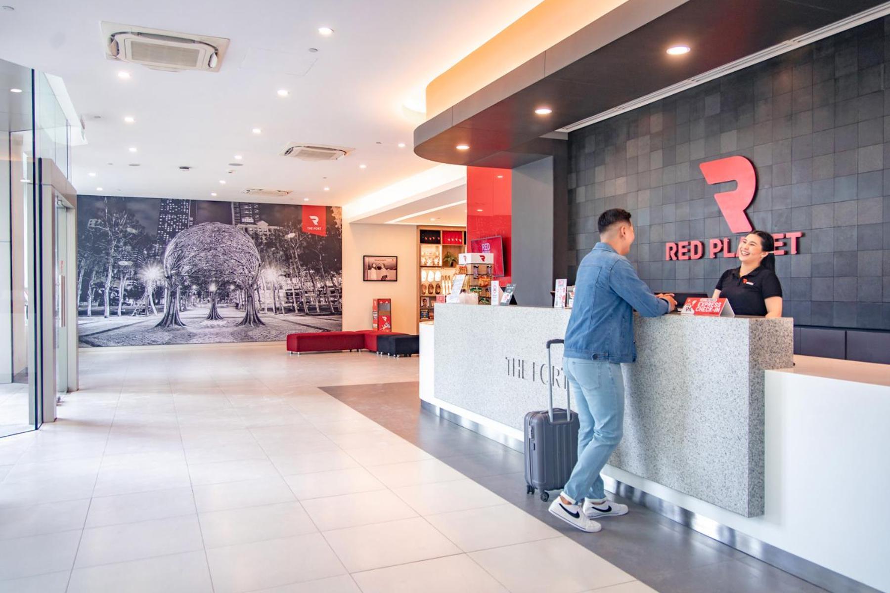Red Planet Bgc The Fort Taguig Kültér fotó